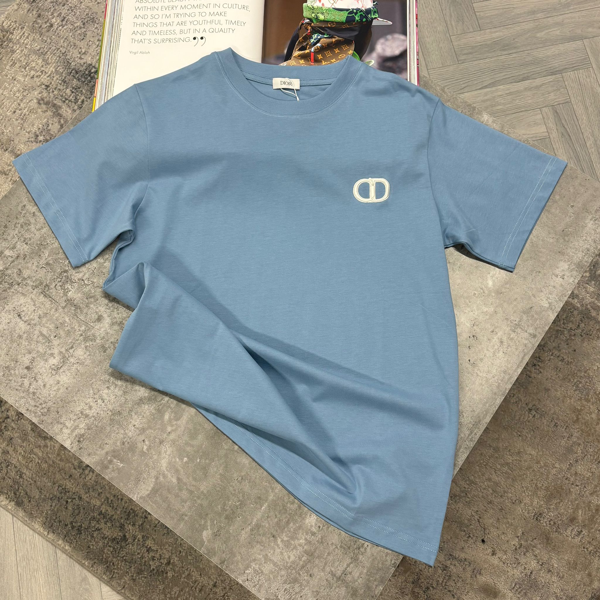 CD LOGO T SHIRT - SKY BLUE ( pre order )